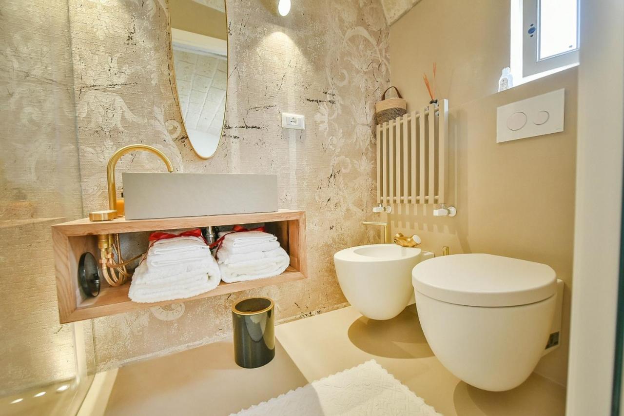 Eurydice Suite With Infinity Jacuzzi Ostuni Extérieur photo